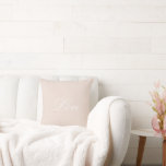 Cojín Decorativo Peach Rubor Love Always Boda<br><div class="desc">Peach Rubor boda para siempre y siempre te encantan las servilletas personalizadas. Sustituir el texto por cualquier ocasión</div>