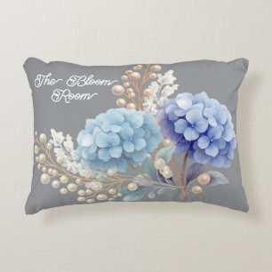 Cojín Decorativo Pearl Rubor Powder Blue Hydrangea Watercolor