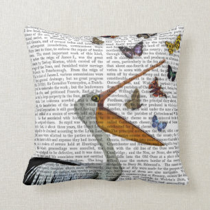 Cojín Decorativo Pelícano y mariposas