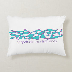 Cojín Decorativo Perpetuar Vibraciones Positivas Verde Azul y Púrpu