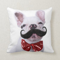 Perrito francés del bulldog con el bigote