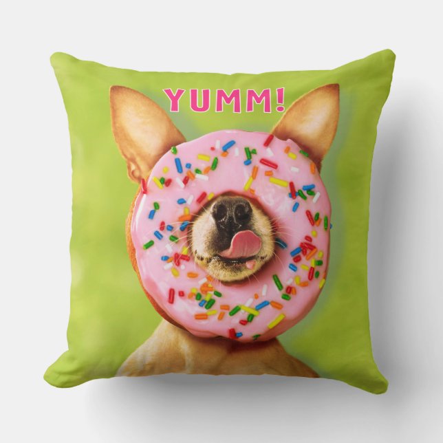 Cojín Decorativo Perro chihuahua gracioso con donut rociado en la n (Anverso)
