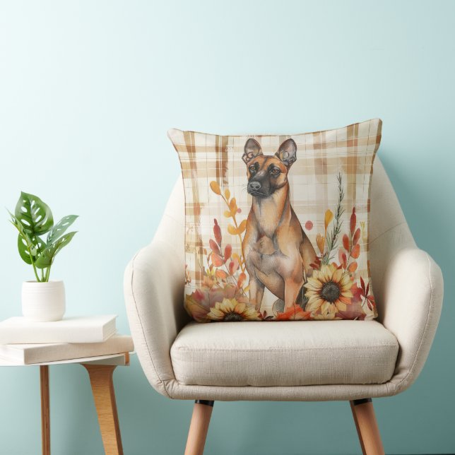 Cojín Decorativo Perro Malinois Belga Cae Flores Acuarela (Silla)