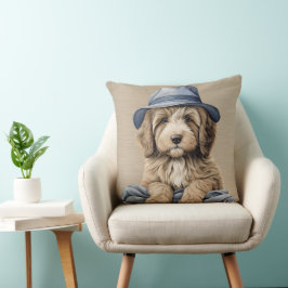 COJÍN DECORATIVO PERRO MARRÓN Y BLANCO CON GORRA AZUL