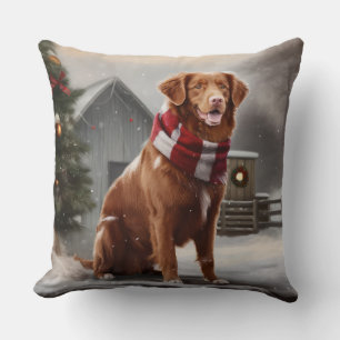 Cojín Decorativo Perro Nova Scotia Duck Toller en Navidad con Nieve