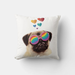 Cojín Decorativo Perro Pug con Corazones Día de San Valentín