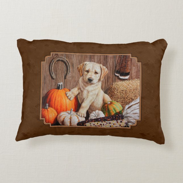 Cojín Decorativo Perro recuperador de Labrador y calabazas marrón (Reverso)