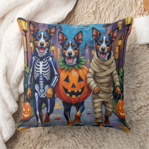 Cojín Decorativo Perros Blue Heeler pidiendo dulces en Halloween