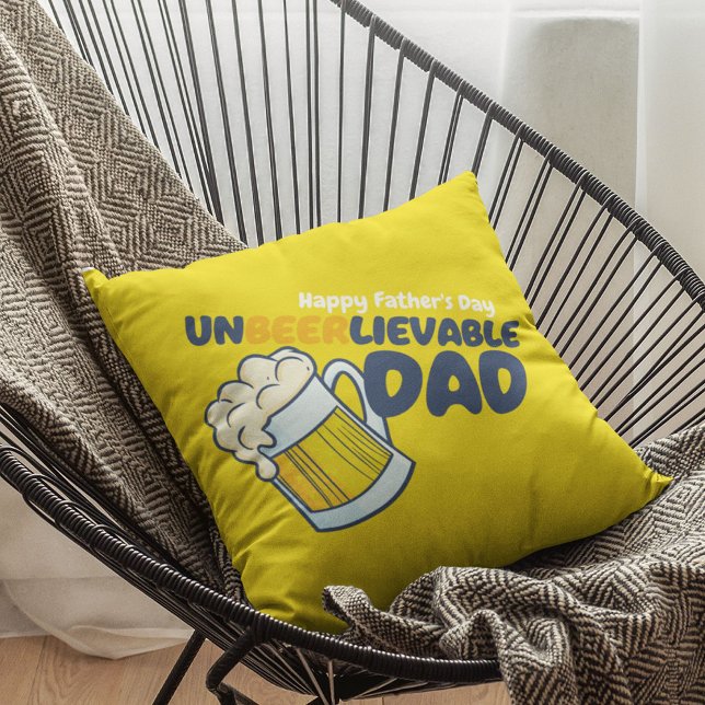 Cojín Decorativo Personaliza a un padre insoportable (Subido por el creador)