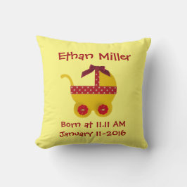 Cojín Decorativo Personaliza, amarillo brillante, cochecito rojo