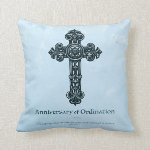 Cojín Decorativo Personaliza, sacerdote de aniversario de ordenaci