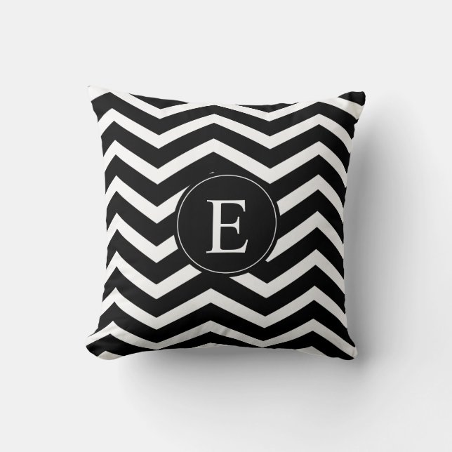 Cojín Decorativo Personalizado de cheurón negro y blanco (Anverso)