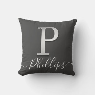 Cojín Decorativo Personalizado elegante plateado Monograma P Nombre