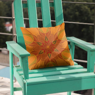 Cojín Decorativo Personalizado Mandala Naranja de flores y rojo