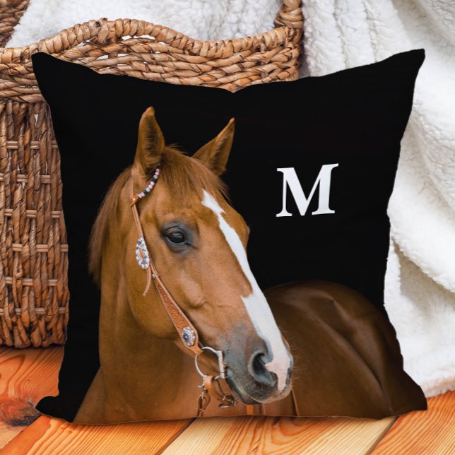 Cojín Decorativo Personalizado Monograma Foto de caballo (Monogram Quarter-horse pillow)