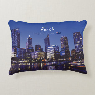 Cojín Decorativo Perth, Australia - Horizonte de la ciudad de noche