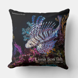 Cojín Decorativo Pescado de león Luna, Pterois lunulata,