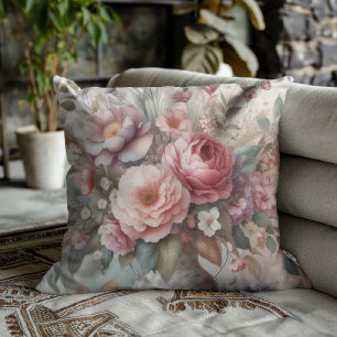 Cojín Decorativo Pétalos de Acuarela