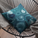 Cojín Decorativo Piedra verde azulada de agio azul<br><div class="desc">Este diseño fue creado a través del arte digital. Se puede personalizar haciendo clic en el botón personalizar y cambiando el color, agregando un nombre, iniciales o tus palabras favoritas. Contáctame en colorflowcreations@gmail.com si quieres tener este diseño en otro producto. Ver más de mis creaciones o seguirme en www.facebook.com/colorflowcreations, www.instagram.com/colorflowcreations,...</div>