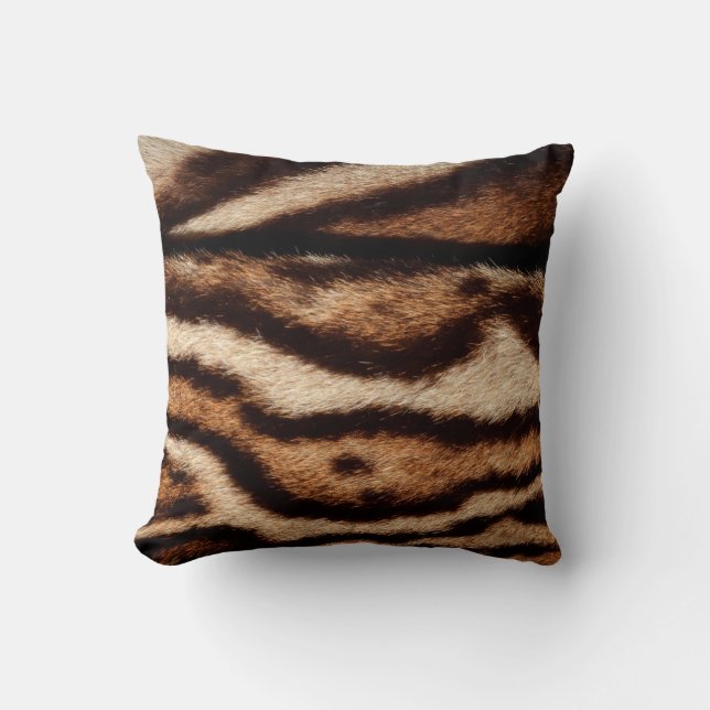 Cojín Decorativo piel de leopardo nublado (Anverso)