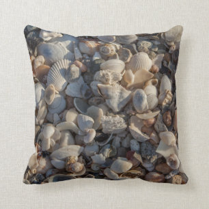 Cojín Decorativo Pila de Seashells