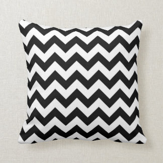 Cojín Decorativo Pilar Chevron blanco y negro
