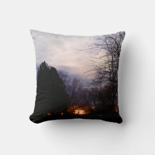 Cojín Decorativo Pilar del amanecer de la bola de fuego