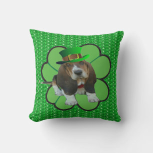 Cojín Decorativo Pillow Baby Basset Hound St Patrick's Clover