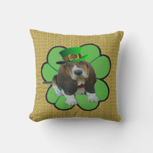 Cojín Decorativo Pillow Baby Basset Hound St Patrick's Clover