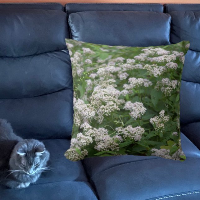 Cojín Decorativo Pillow de flores silvestres blancas (Subido por el creador)