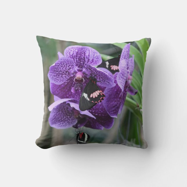 Cojín Decorativo Pillow de la Orquídea Púrpura (con mariposas) (Anverso)