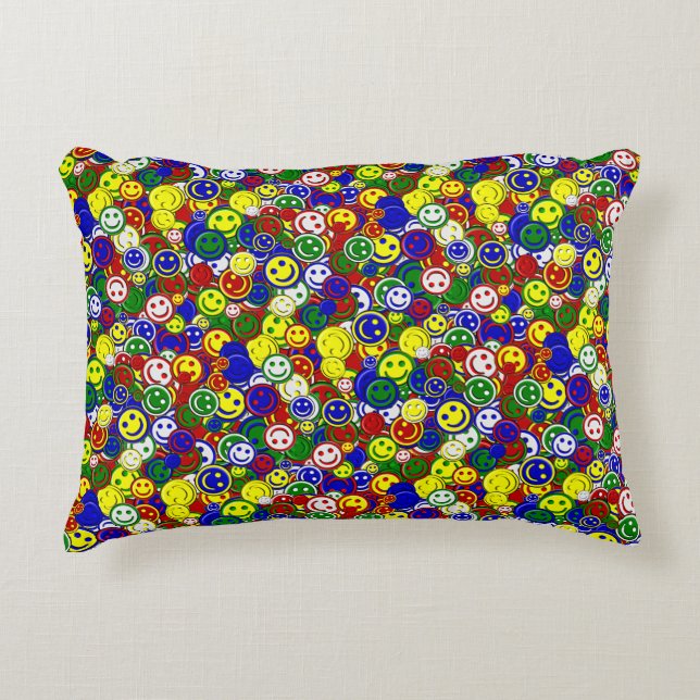 COJÍN DECORATIVO PILOTO DE ACENTO ROJO (Anverso)