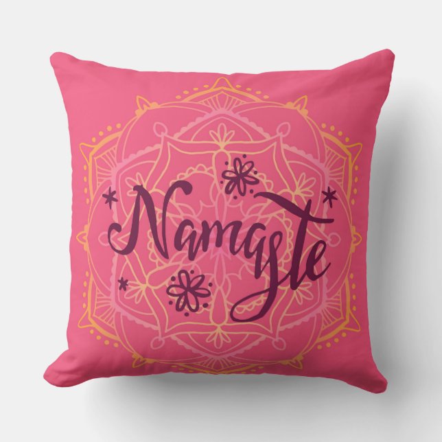 Cojín decorativo Ping Burgunde Namaste (Anverso)