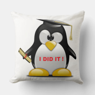 COJÍN DECORATIVO PINGÜINO DE GRADUACIÓN "LO HICE"