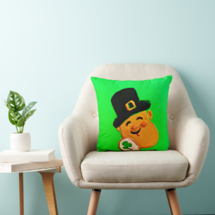 Cojín Decorativo Pintura Irlandesa. ¡Hazte con una en Zazzle