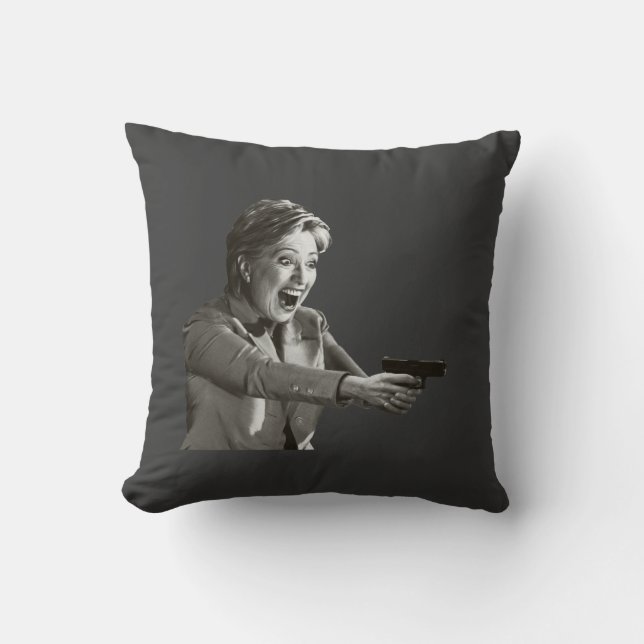 Cojín Decorativo Pistola de Hillary (Anverso)