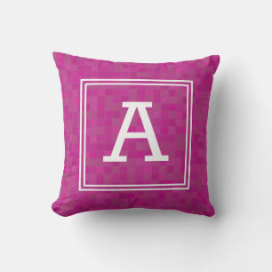 Cojín Decorativo Píxeles de mosaico rosa monograma personalizados