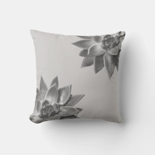 Cojín Decorativo Plantas suculentas amigables sobre gris plateado c