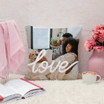 Cojín Decorativo Plantilla de fotos de amor Parejas personalizadas<br><div class="desc">Plantilla de fotos de amor almohada Parejas personalizadas de Ricaso .. agrega tu propia foto .. fácil de usar la plantilla de almohada .. sólo sube tu propia foto a esta almohada y hazte un único keepsake</div>