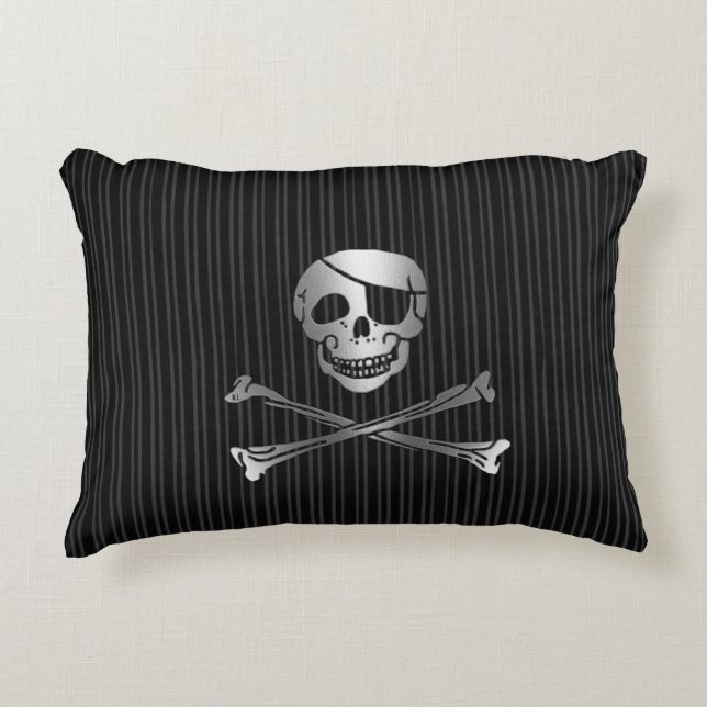 Cojín Decorativo Plata pirata tribal y negro (Anverso)