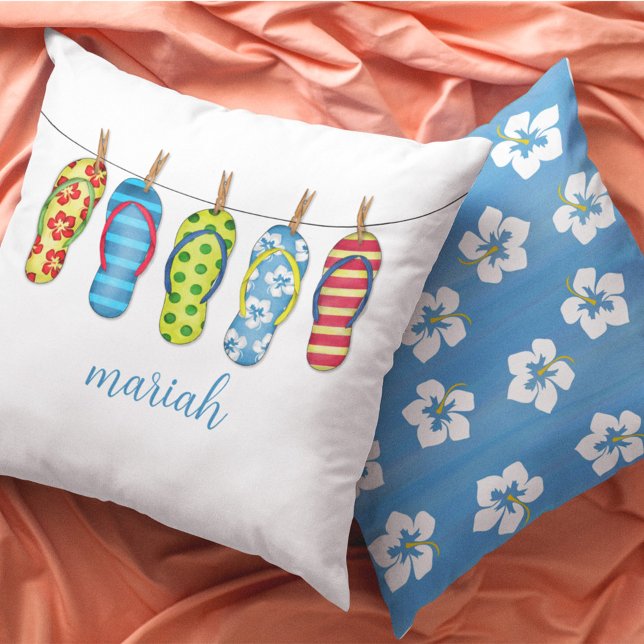 Cojín Decorativo Playa de guión de caligrafía personalizado (Cute Beach Flip Flops Personalized Pillow. )