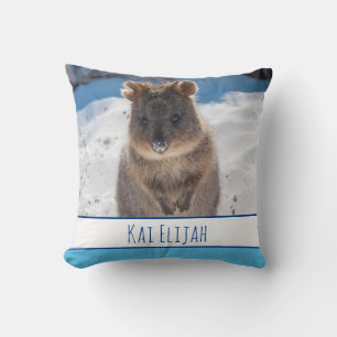 Cojín Decorativo Playa de Quokka personalizada para los niños azule