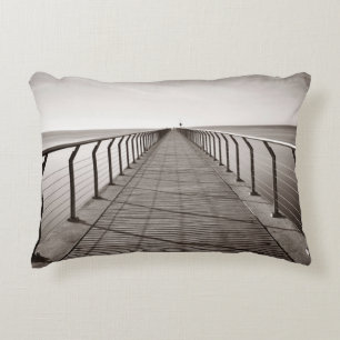 Cojín Decorativo Pont Del Petroli al amanecer en Barcelona en Españ
