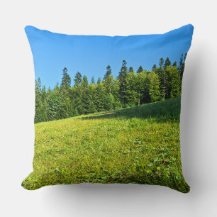 Cojín Decorativo Prado verde de los Cárpatos – Impresión de montaña