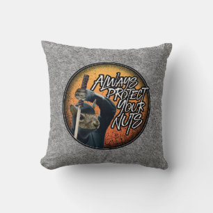 Cojín Decorativo Proteja siempre tus nueces - ardilla de ninja dive
