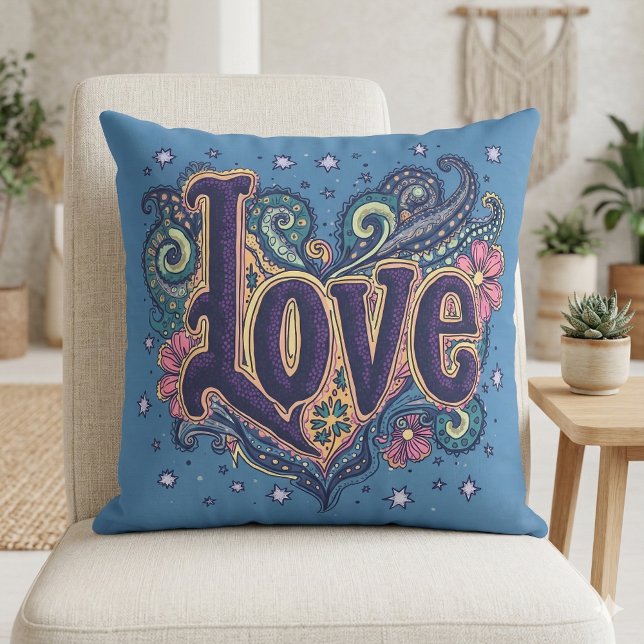 Cojín Decorativo Psicodélico Boho Love Letters con acento floral (Psychedelic Boho Love Lettering with Floral Throw Pillow Mockup A)