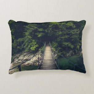 Cojín Decorativo Puente colgante simple río Idrijca, Eslovenia