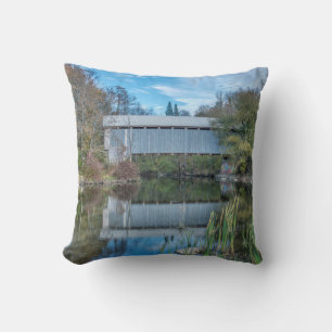 Cojín Decorativo Puente Cubierto de Milby