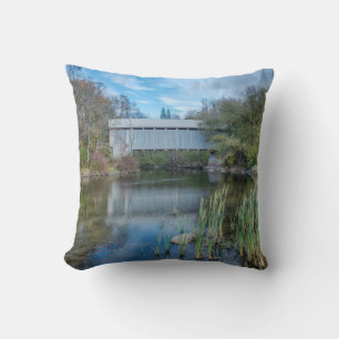 Cojín Decorativo Puente Cubierto Milby 2