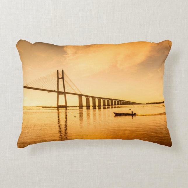 Cojín Decorativo Puente de Rosario Victoria (Anverso)